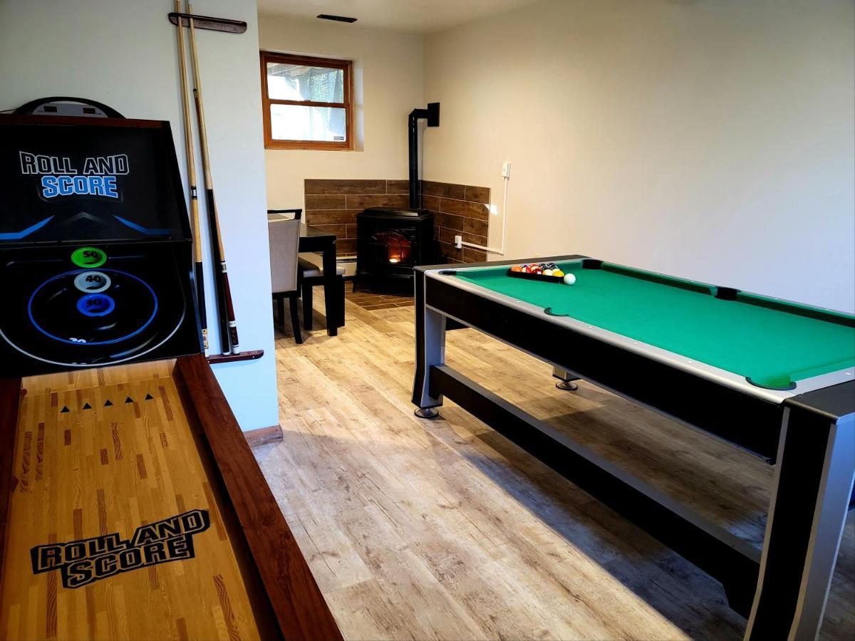 The Pocono'S Retreat With A Gameroom, Firepit, And Lake Бушкилл Экстерьер фото