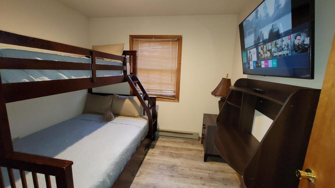 The Pocono'S Retreat With A Gameroom, Firepit, And Lake Бушкилл Экстерьер фото
